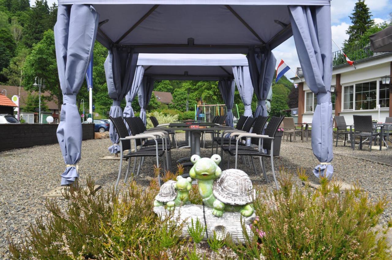 Hotel Engel Altenau エクステリア 写真